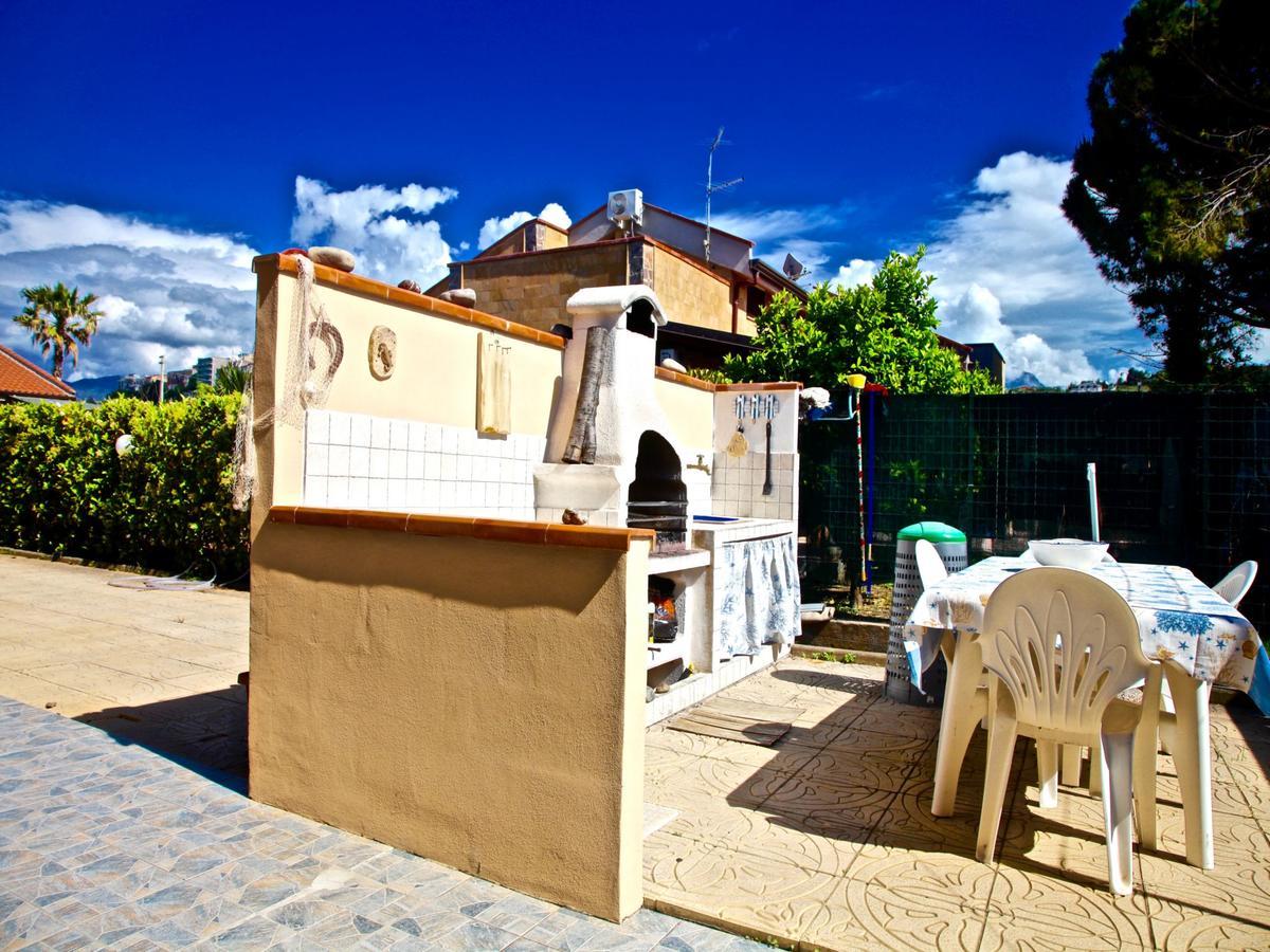 Acasaammari Appartement Campofelice Di Roccella Buitenkant foto